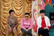 左からとろサーモン、Mr.シャチホコ。(c)読売テレビ