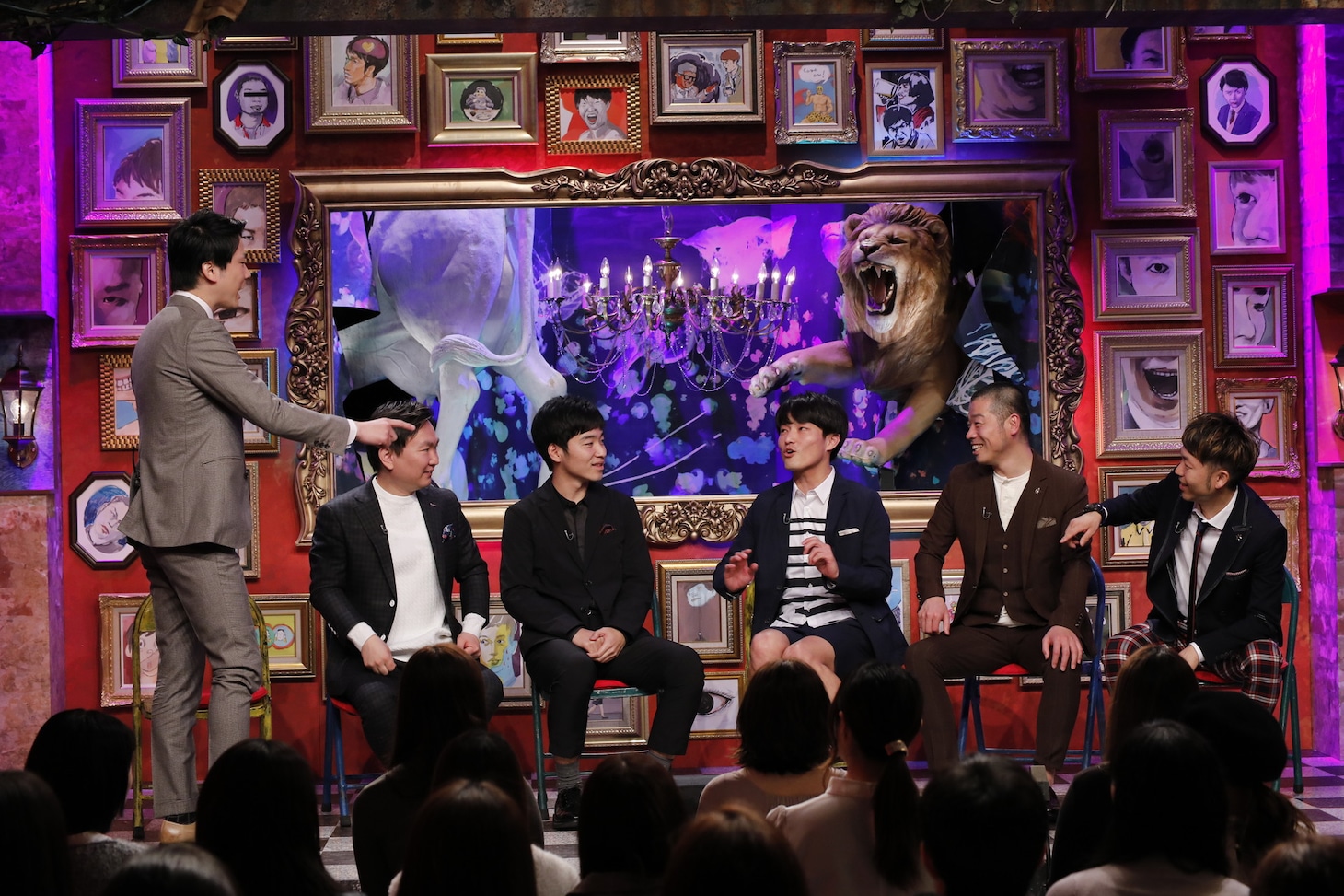 （左から）かまいたち、ジャルジャル、アキナ。(c)ABC
