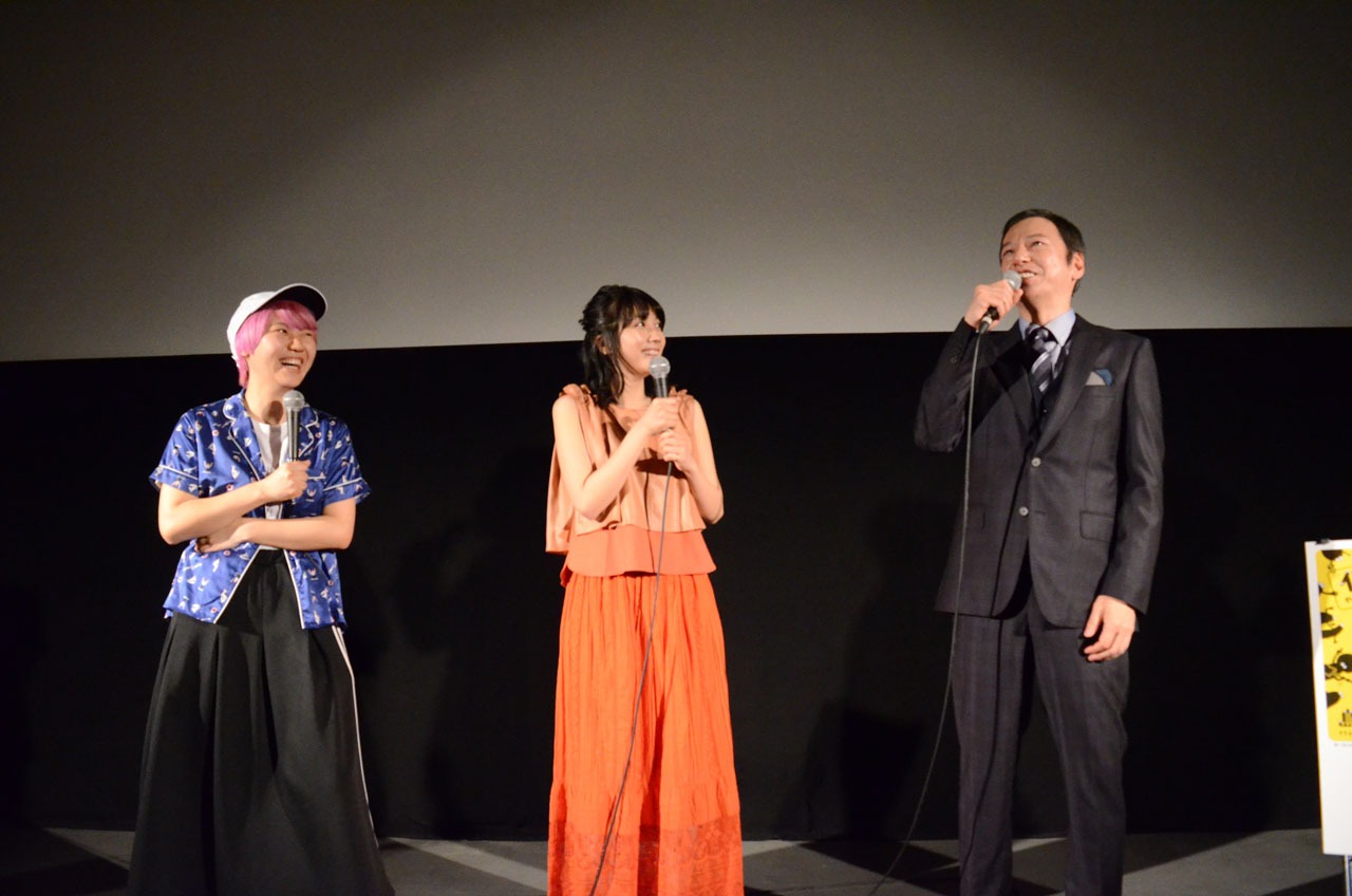 「おいしい家族」舞台挨拶の様子。