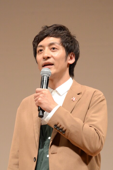 とろサーモン村田