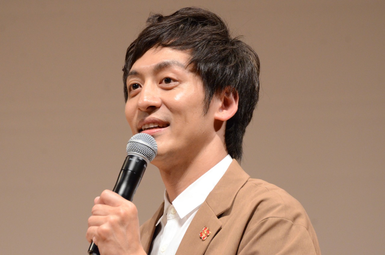 とろサーモン村田