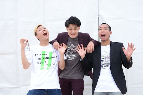 戦士。左から平林、たむかい、銘苅。