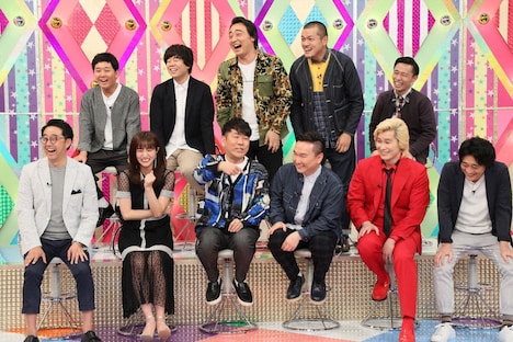 スタジオ出演者たち。(c)テレビ朝日
