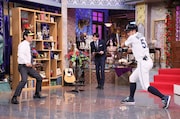 「明石家さんまの転職DE天職8」のワンシーン。(c)日本テレビ
