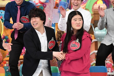 (左から)宮下草薙・草薙、ガンバレルーヤよしこ。(c)テレビ朝日