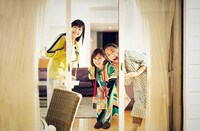 「あさこ梨乃まあさ 3人娘の3万円旅」より。(c)テレビ東京