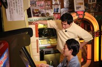 「冒険発掘バラエティ 霜降り明星のあてみなげ」のワンシーン。(c)静岡朝日テレビ