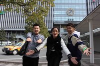 左から和牛・水田、アインシュタイン稲田、アキナ秋山。