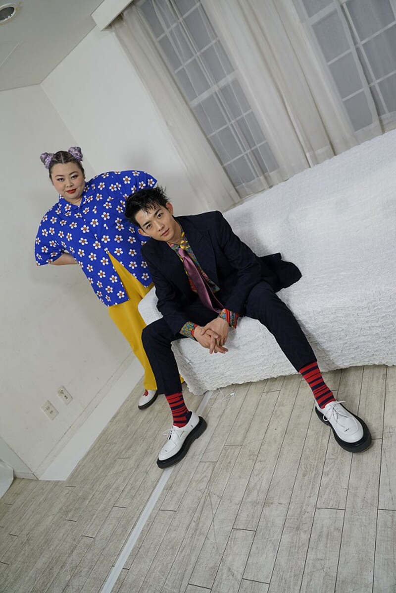 「渡辺直美のナオミーツ」に出演する渡辺直美（左）と竜星涼（右）。