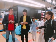 ロケ企画「川合俊一の現場主義」のワンシーン。(c)読売テレビ