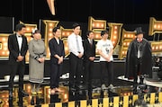 （左から）べっこちゃん、にたりひょん吉、や団、バイきんぐ小峠。(c)TBS