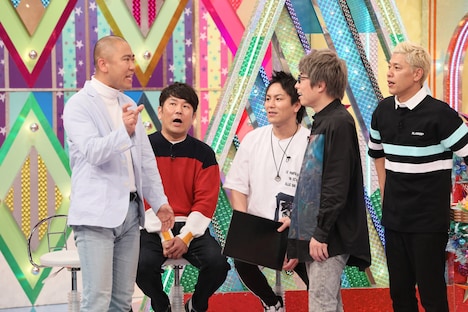 （左から）コロコロチキチキペッパーズ・ナダル、FUJIWARA藤本、狩野英孝、ロンドンブーツ1号2号。(c)テレビ朝日