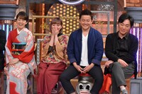 左から丘みどり、最上もが、スピードワゴン。(c)読売テレビ