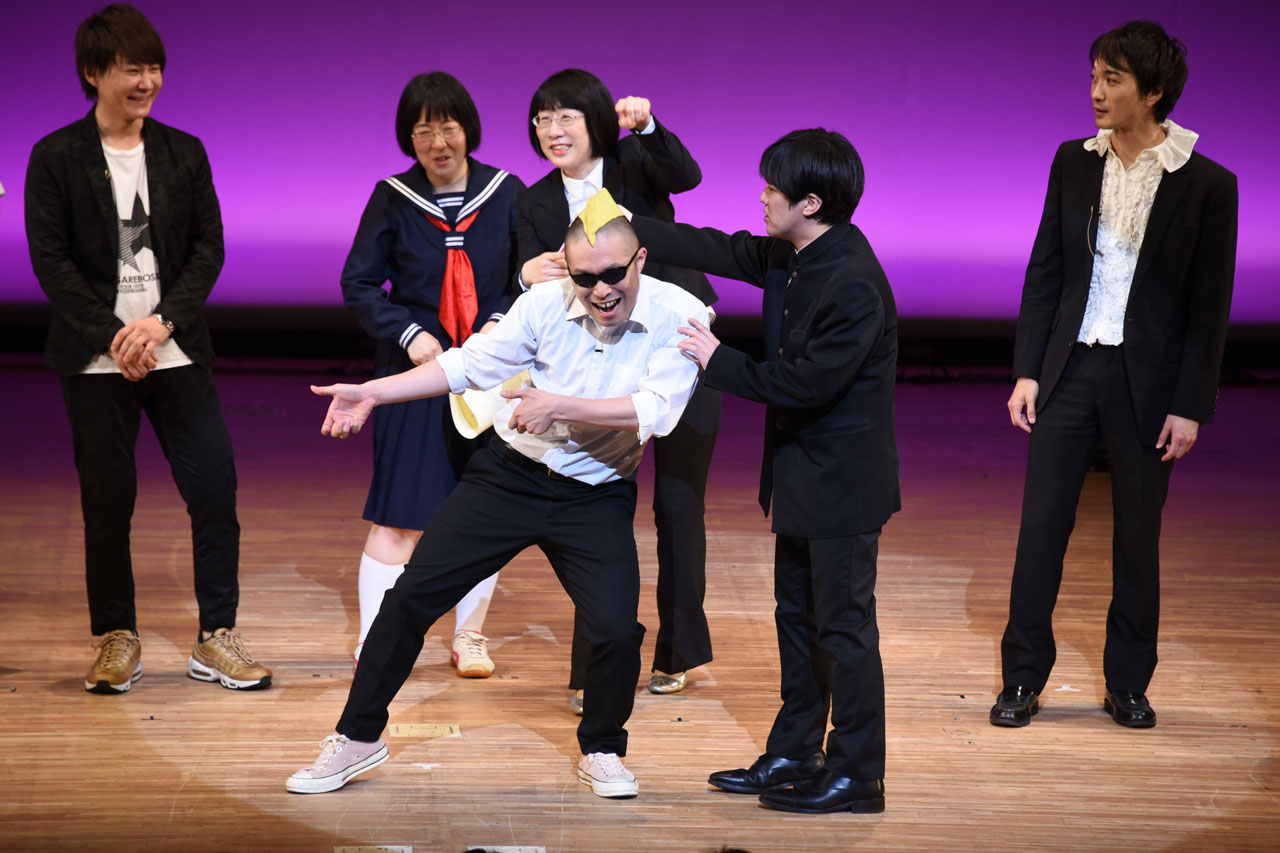 2019年5月、ASH&Dコーポレーションのライブの様子