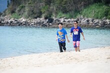 左から藤井隆、宮川大輔。(c)日本テレビ