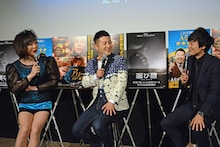 左からミッツ・マングローブ、和牛。