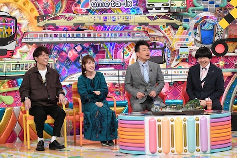 「鉄道ファンクラブ」に出演する（左から）陣内智則、川栄李奈、雨上がり決死隊。(c)テレビ朝日
