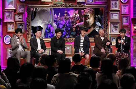 （左から）かまいたち、ジャルジャル、アキナ。(c)ABC