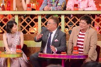 左から吉岡里帆、サンドウィッチマン。(c)日本テレビ
