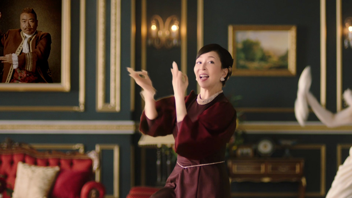 新CM「リビング」編のワンシーン。