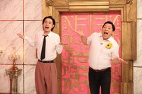 （左から）成田凌、インディアンス田淵。(c)フジテレビ