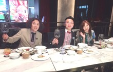 左から学天即、ハイヒール・モモコ。(c)読売テレビ