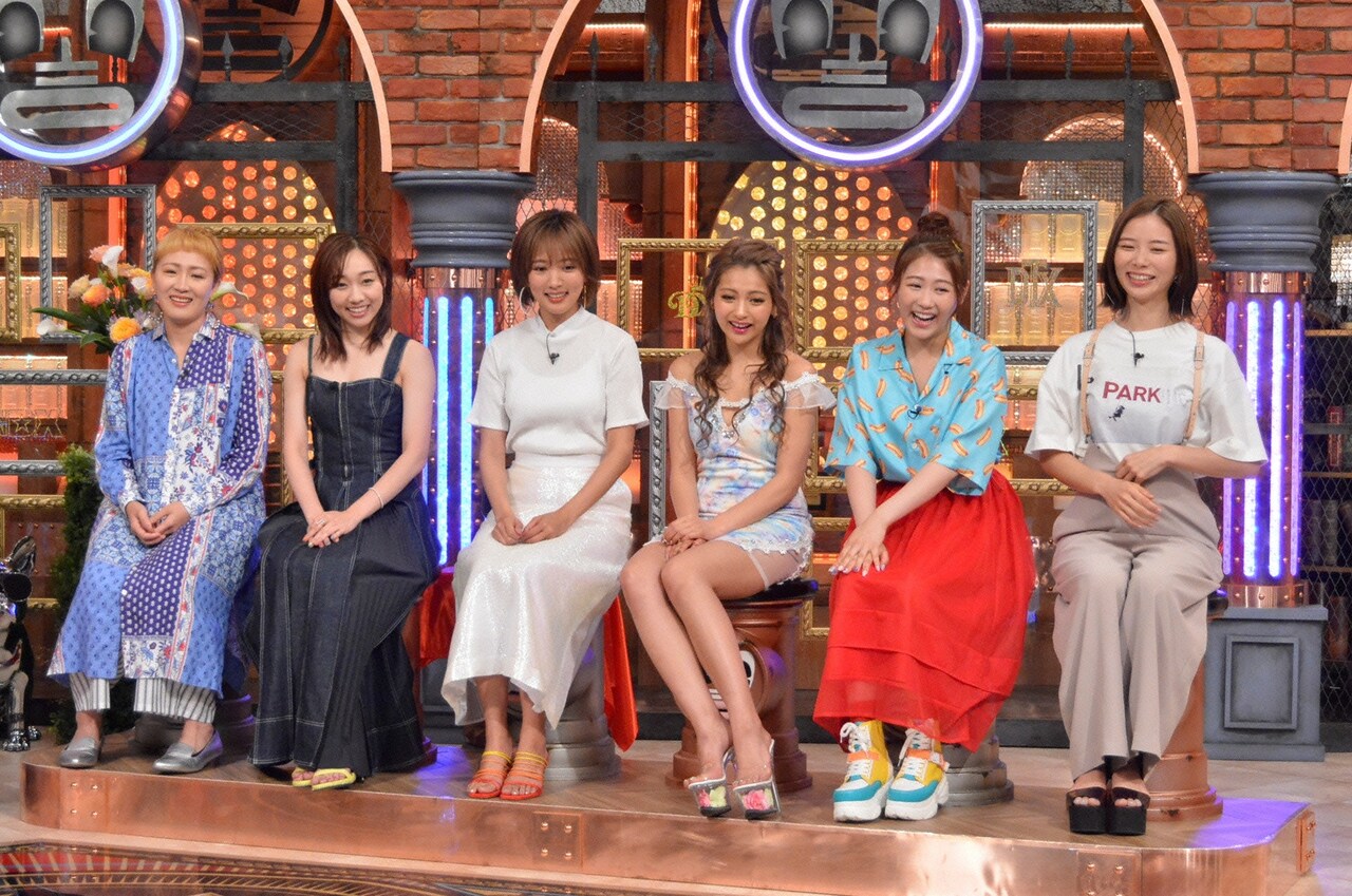 左から丸山桂里奈、須田亜香里、夏菜、ゆきぽよ、西野未姫、朝日奈央。(c)読売テレビ