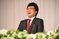 「ガチガチに緊張している」と語る南海キャンディーズ山里。