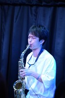 塩チョ（Sax / 西村ヒロチョ）