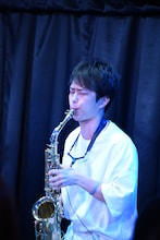 塩チョ（Sax / 西村ヒロチョ）