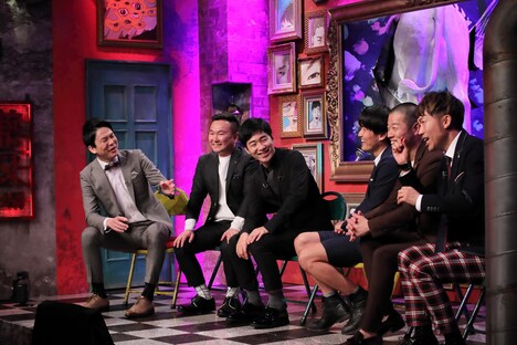 （左から）かまいたち、ジャルジャル、アキナ。(c)ABC