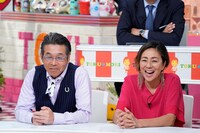 左から間寛平、RIKACO。(c)読売テレビ