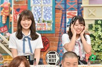 左から渋谷凪咲、山田寿々。(c)読売テレビ