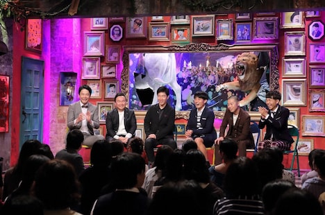 （左から）かまいたち、ジャルジャル、アキナ。(c)ABC