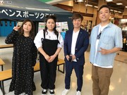 左から海原やすよ ともこ、テンダラー白川、ギャロップ毛利。