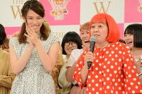 左から紺野ぶるま、八幡カオル。