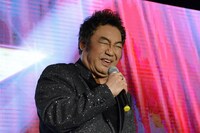 モノマネを披露するコロッケ。