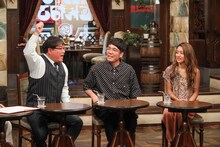 （左から）カンニング竹山、おぎやはぎ小木、池田美優。(c)フジテレビ