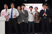 「大宮ラクーンよしもと劇場5周年GO!GO!キャンペーン」記者会見の様子。