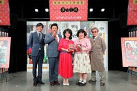 会見に出席したMCのロバート山本、ロバート秋山、友近、ゆりやんレトリィバァ、バッファロー吾郎A。