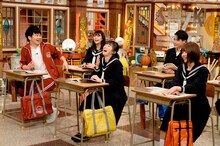 クマムシの授業を受けるオードリー若林、平成ノブシコブシ吉村ら。