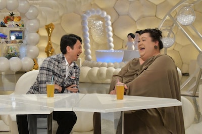 「マツコ＆有吉 かりそめ天国」に出演する（左から）有吉弘行、マツコ・デラックス。(c)テレビ朝日