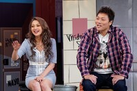 左からゆきぽよ、サバンナ八木。(c)読売テレビ