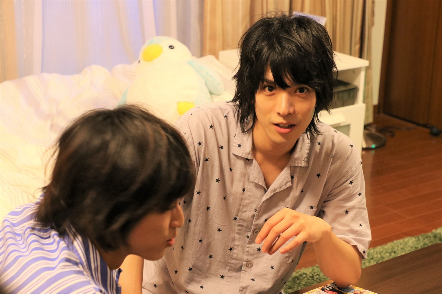 ドラマ「寝ないの？小山内三兄弟」より。(c)NTV