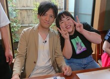 左からヤナギブソン、ゆりやんレトリィバァ。(c)読売テレビ