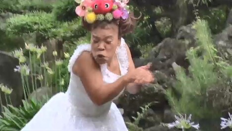 「世界76憶人に発信！内村のツボる動画大賞」よりすず風 金魚。(c)テレビ東京