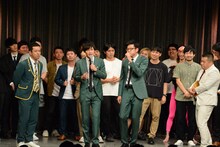 ボイスパーカッションに乗せた挨拶でライブを締めくくるトット。