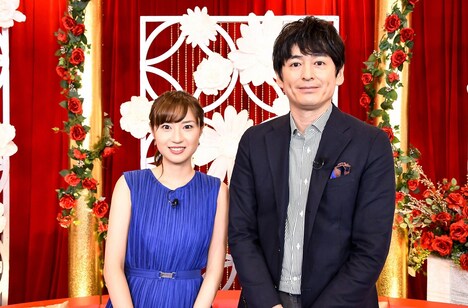（左から）伊東楓アナ、博多大吉。(c)TBS