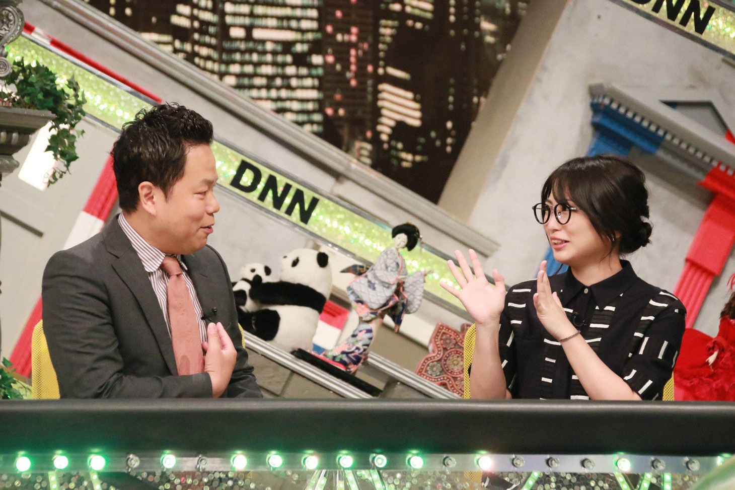 「全力！脱力タイムズ」に出演する（左から）ダイアン津田、志田未来。(c)フジテレビ