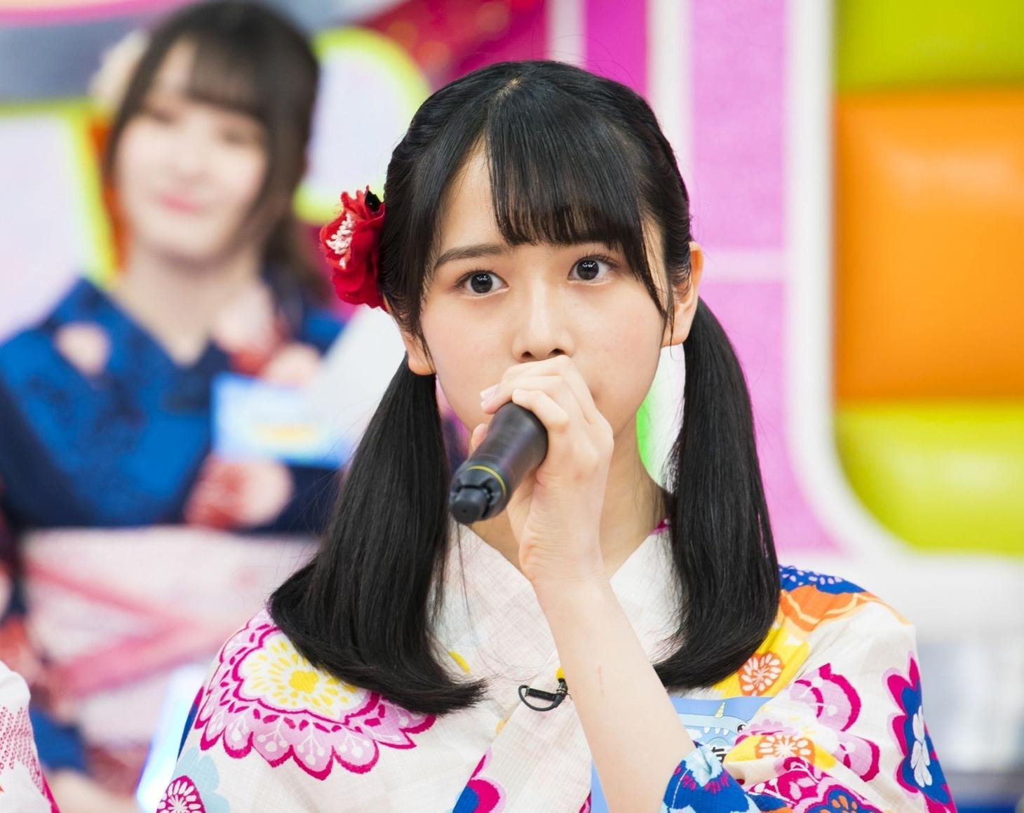 上村ひなの
